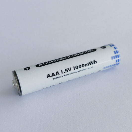 AAA & AA Batteries: USB Rechargeable, No Charger RequiredGeneral Purpose Battery ChargersNormanharvey