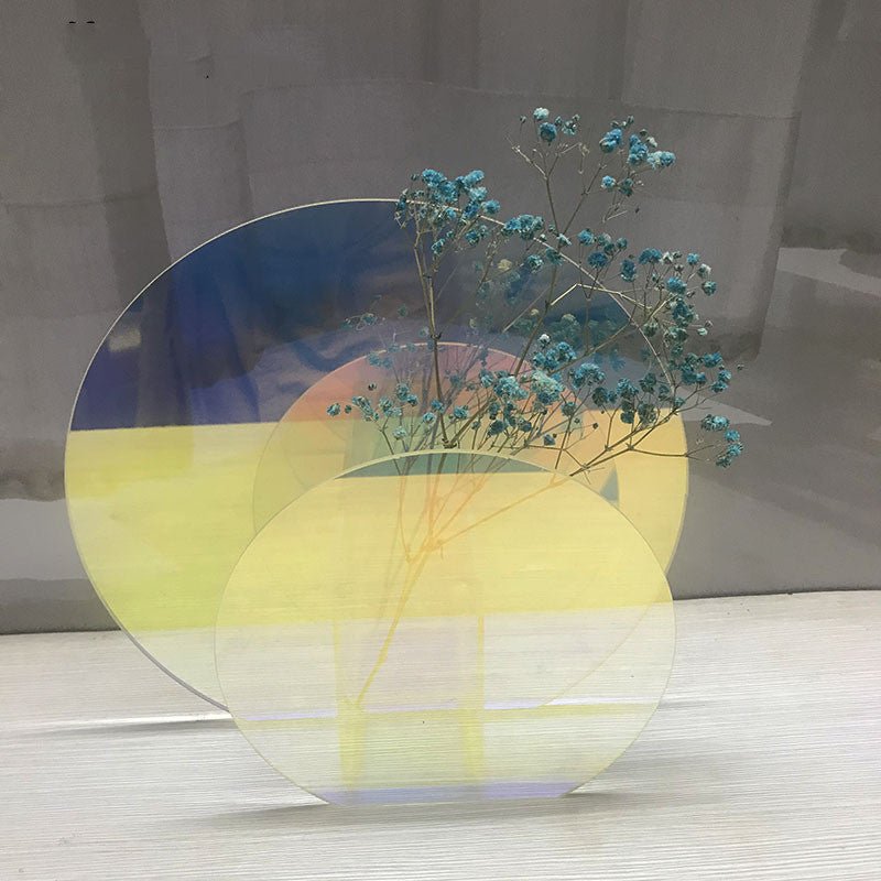 Captivating Chameleon - Coated Acrylic Vase in Art Deco Style - Elegant Home EnhancementVasesNormanharvey