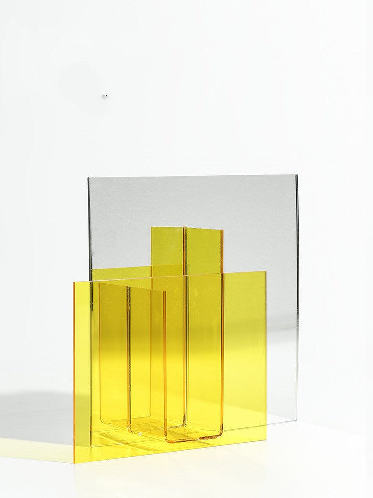 Acrylic Dry Vase: Transparent Decorative Vase for Modern Home DecorationVasesNormanharvey