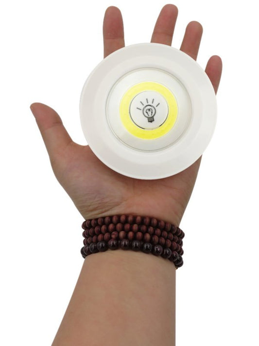 Remote-Controlled LED Light: Battery-Powered, Energy-Efficient
