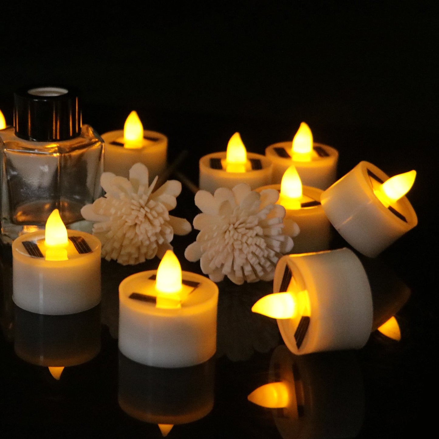 Solar - Powered Candle: Pollution - Free and Child - Safe Decorative LightingCandlesNormanharvey