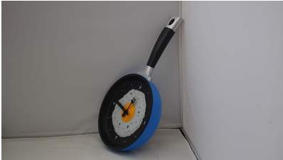 Durable and Environmentally Friendly Wall Clock for Kitchen Decoration