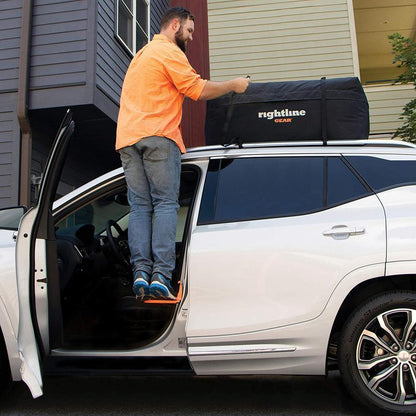 Car roof-mounted pedal accessory