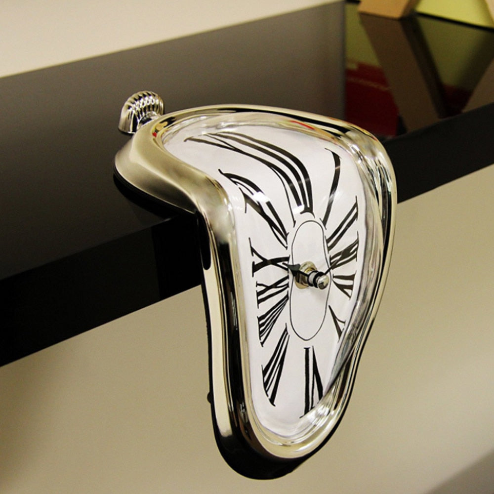 Artistic Melting Clock for Creative Home Interiors
