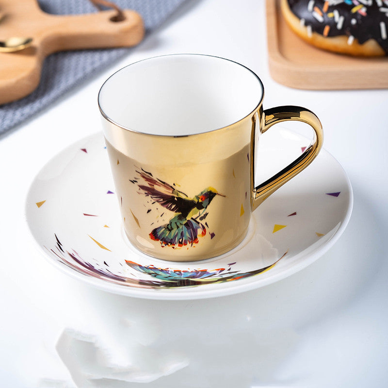 Autumn Illusions™ - Artistic Reflection Tea Cups gold with bird