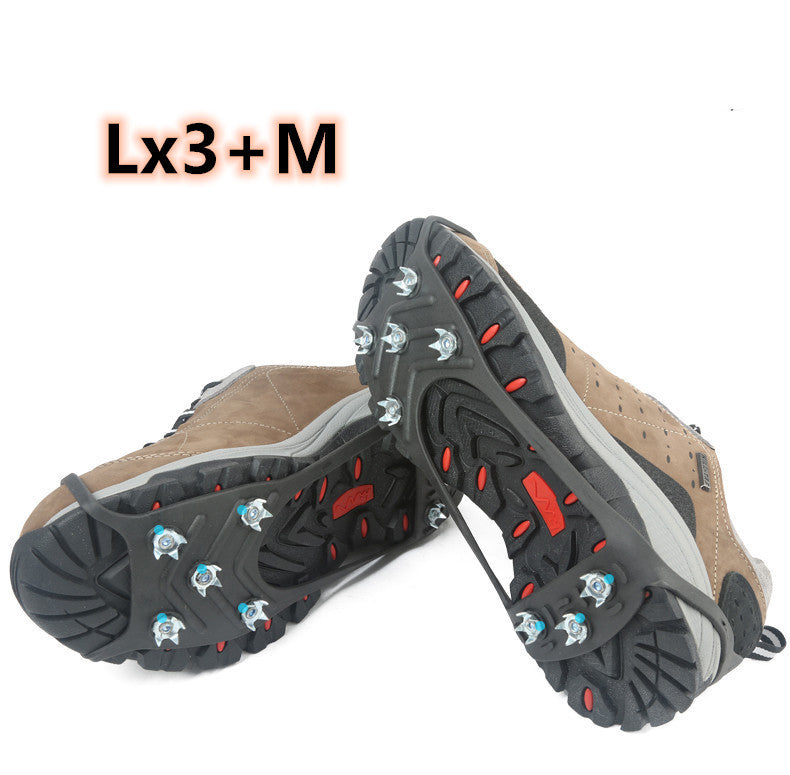 Traction Titans™ - Non-Slip Covers with Metal Teeth on shoes